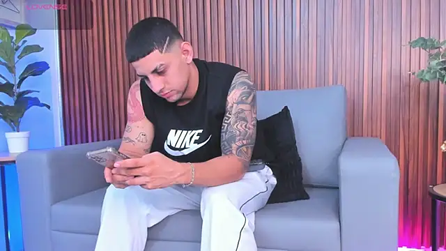 Alex cute77 online show from 02-28-26, 12:05