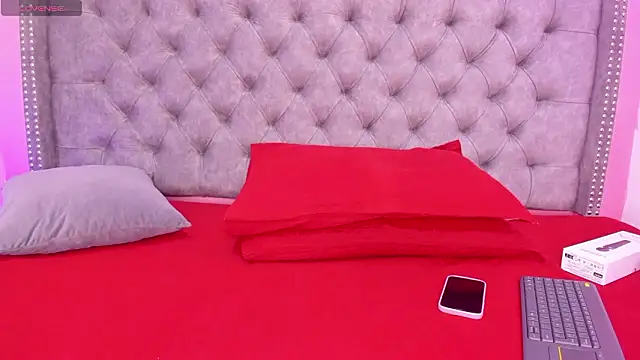 Sofia Girl  online show from 03-15-26, 07:48