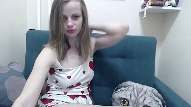 BustyBlondyShow online show from 06-03-26, 02:33