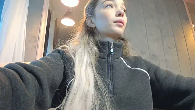 Sassy Teen online show from 10-03-25, 06:15