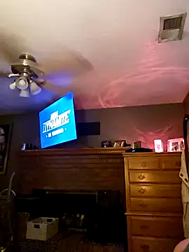 Southern Bella online show from 10-24-25, 03:00