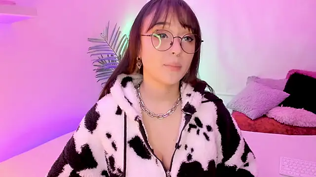 Gloomydoll online show from 11-27-25, 07:36