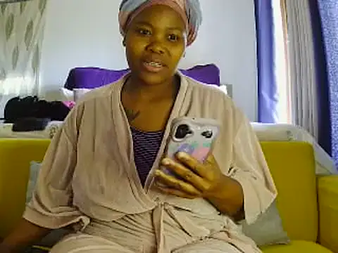 Real1SweetQueen online show from 07-10-26, 08:47
