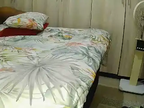 Real1SweetQueen online show from 06-12-26, 07:17