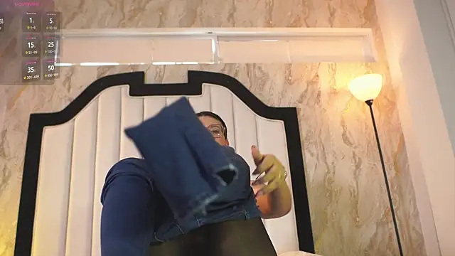 mia colin1  online show from 02-09-26, 04:27