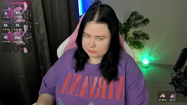 Akemi BBW online show from 12-20-25, 04:04