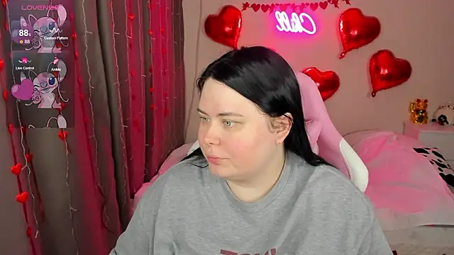 Akemi BBW online show from 02-18-26, 04:43