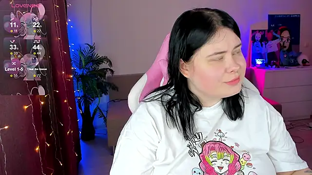 Akemi BBW online show from 11-13-25, 03:49