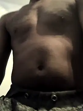 Snapshot of icyMike43 chatting on 01-18-26, 06:33 icyMike43 online show from 01-18-26, 06:33