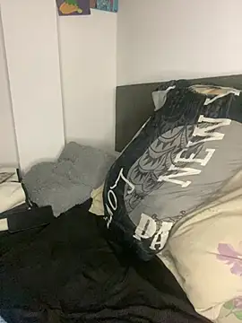 DereckCooperr online show from 02-21-26, 04:03