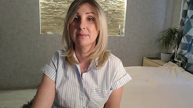 Ariel the mermaid online show from 03-12-26, 07:34