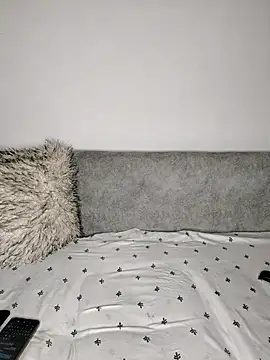 Snapshot of bebygirl143s chatting on 11-29-25, 08:31 bebygirl143s online show from 11-29-25, 08:31