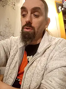 teekoine1 online show from 10-30-25, 09:44