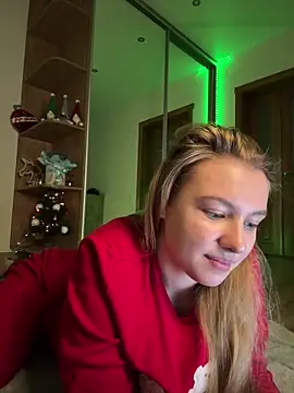 Snapshot of freiiaflower chatting on 11-29-25, 04:40 freiiaflower online show from 11-29-25, 04:40