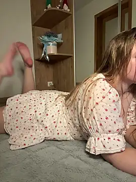 freiiaflower online show from 03-05-26, 02:52