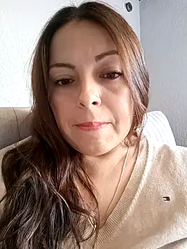 seherlatin online show from 10-31-25, 07:32