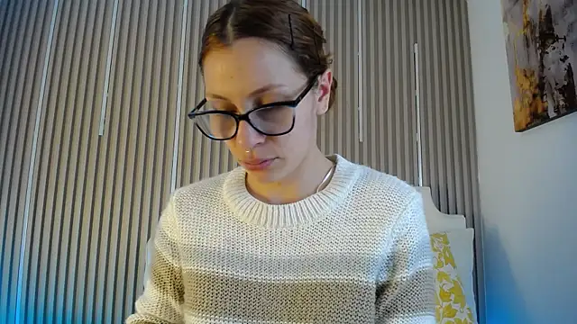 Snapshot of Katy_Van chatting on 07-05-26, 09:21 Katy Van online show from 07-05-26, 09:21