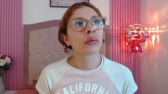 Katy Van online show from 02-06-26, 08:49