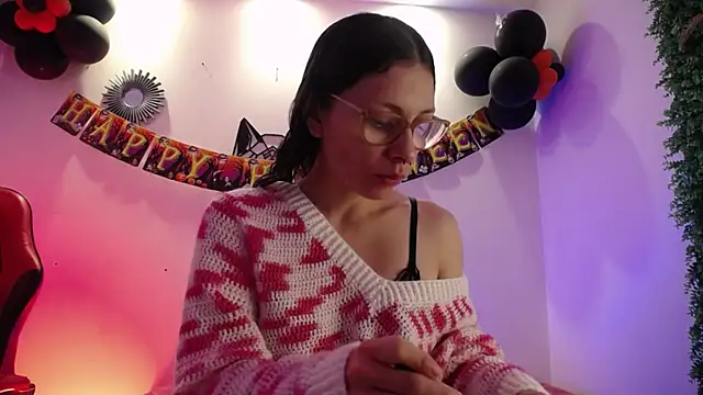 Katy Van online show from 11-02-25, 08:47