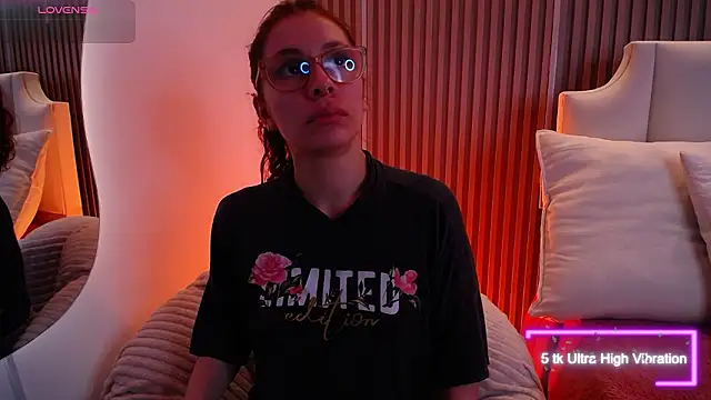 Katy Van online show from 03-20-26, 08:54