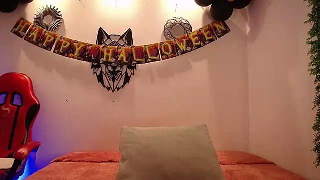 Katy Van online show from 10-24-25, 08:41