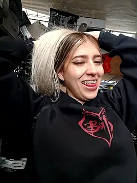 eva-2023 online show from 01-15-26, 07:39