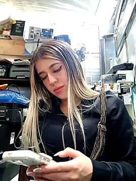 eva-2023 online show from 02-27-26, 04:29