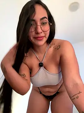 Snapshot of anniesweet02 chatting on 01-18-26, 11:19 anniesweet02 online show from 01-18-26, 11:19