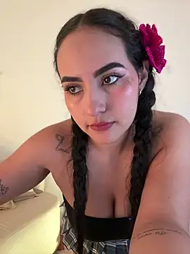 Snapshot of anniesweet02 chatting on 02-09-26, 12:08 anniesweet02 online show from 02-09-26, 12:08