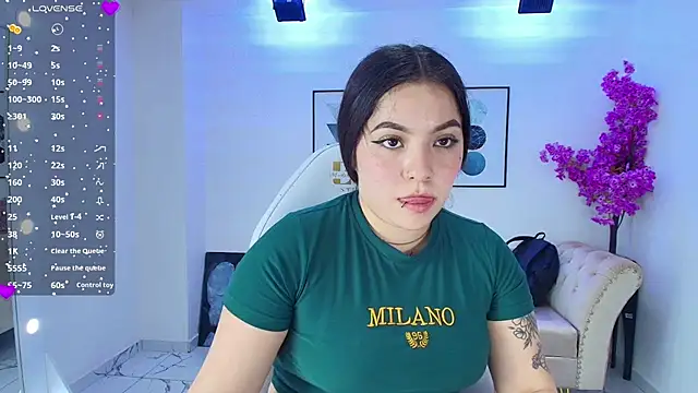 Snapshot of Isa_reel chatting on 05-07-26, 08:01 Isa reel online show from 05-07-26, 08:01