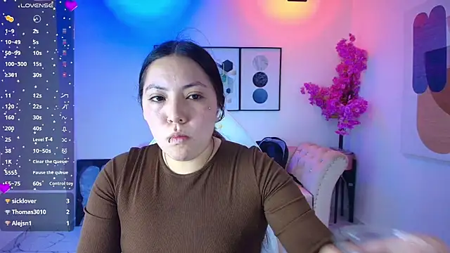 Snapshot of Isa_reel chatting on 05-12-26, 07:42 Isa reel online show from 05-12-26, 07:42