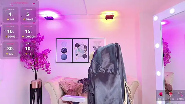 Isa reel online show from 11-19-25, 07:36