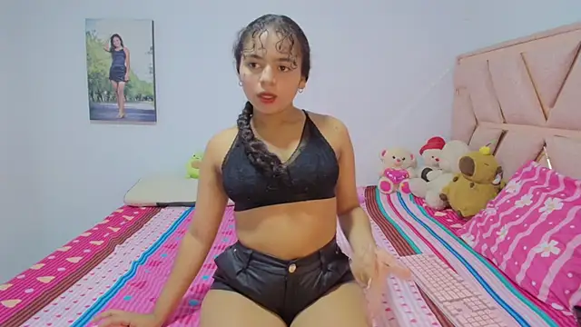 Winnifer Gonzal online show from 02-24-26, 03:29