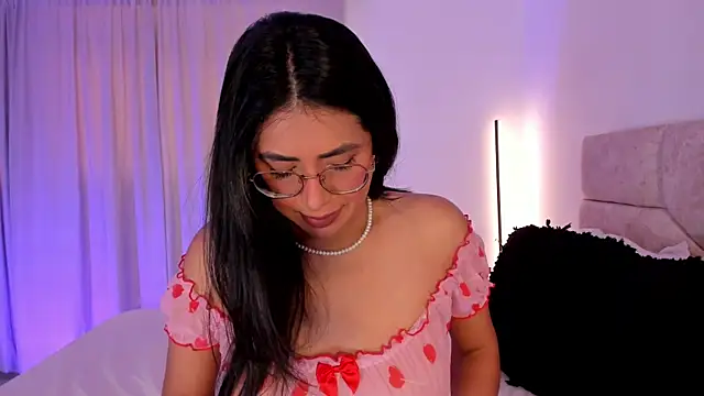 tina olsen07 online show from 04-23-26, 04:52