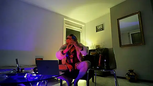 CharlotteVixxens online show from 11-12-25, 12:04