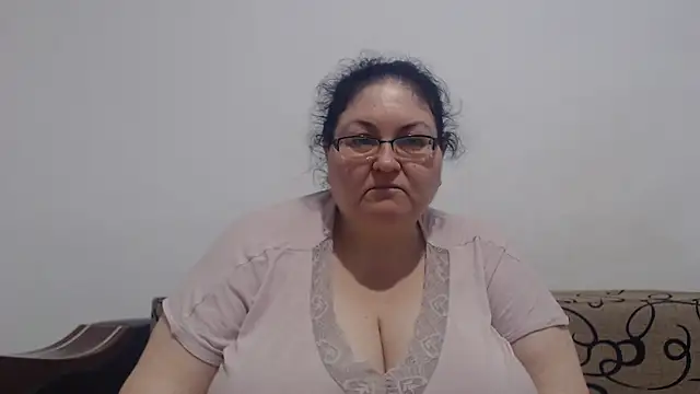 Nykyxo online show from 06-04-26, 10:42