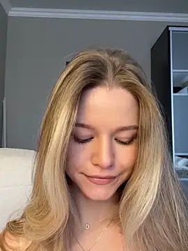 JessIsLove online show from 02-17-25, 05:36