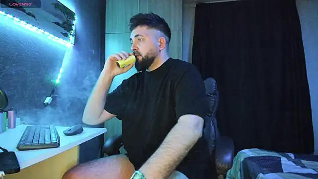 Eduu2322 online show from 03-06-25, 10:47