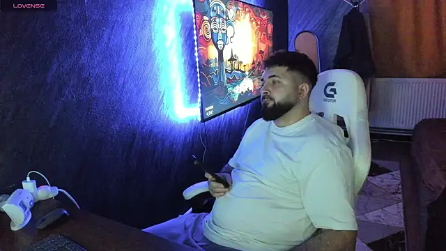 Snapshot of Eduu2322 chatting on 04-07-26, 11:50 Eduu2322 online show from 04-07-26, 11:50