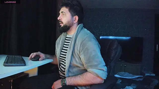 Eduu2322 online show from 01-02-25, 01:06