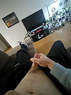 Cemg online show from 12-22-24, 12:49