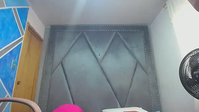 MeganMilF2 online show from 02-17-26, 01:08