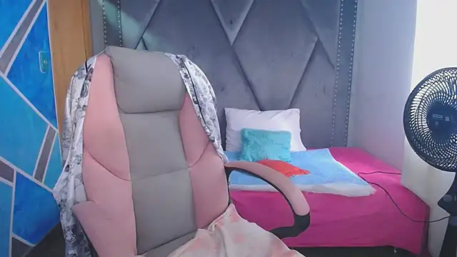 MeganMilF2 online show from 02-16-26, 02:16