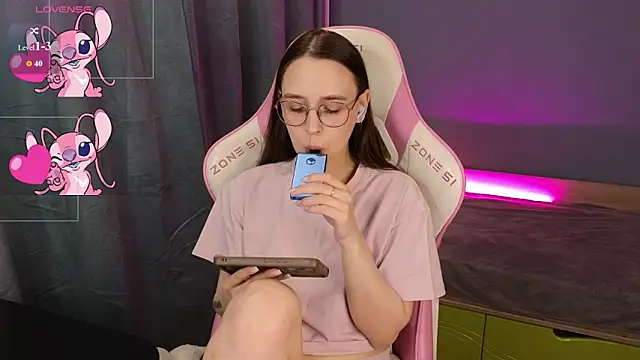 Sweet frosti online show from 06-27-26, 03:23