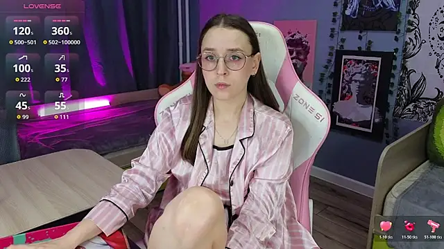 Snapshot of Sweet_frosti chatting on 02-01-26, 03:38 Sweet frosti online show from 02-01-26, 03:38