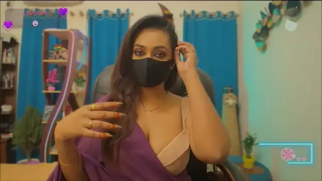 Snapshot of OH-Monica chatting on 02-14-26, 10:10 OH-Monica online show from 02-14-26, 10:10