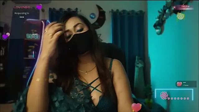 Snapshot of OH-Monica chatting on 02-22-26, 06:53 OH-Monica online show from 02-22-26, 06:53