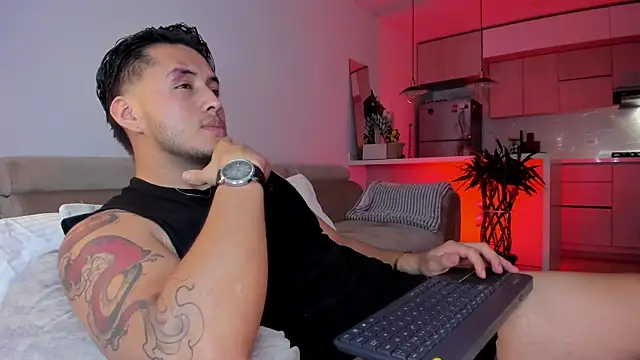 Snapshot of Chriskyle_ chatting on 10-29-25, 12:20 Chriskyle  online show from 10-29-25, 12:20