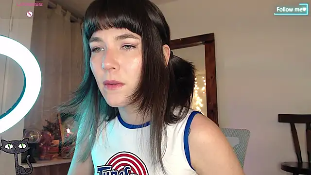 CherryBlossom    online show from 10-22-25, 12:54