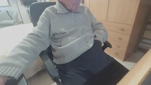 papillonhotofficial online show from 10-05-25, 08:05